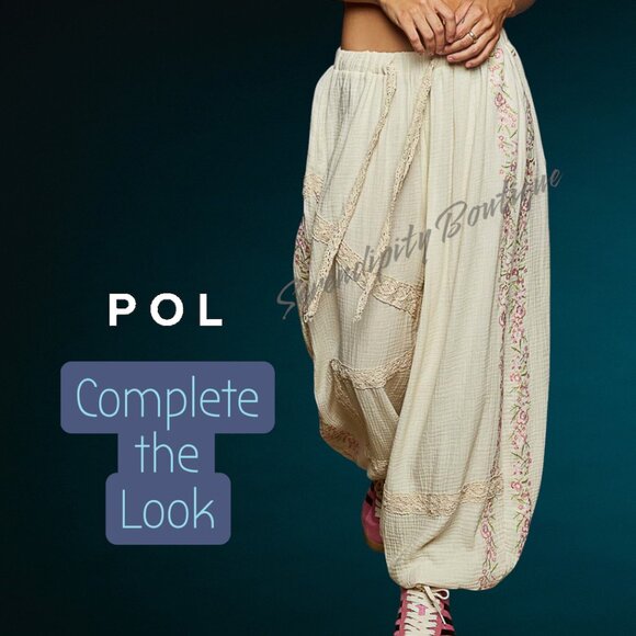 POL Oversized Crochet Squares Floral Patterned Semi Sheer Dove Grey Boho Top - Picture 9 of 11